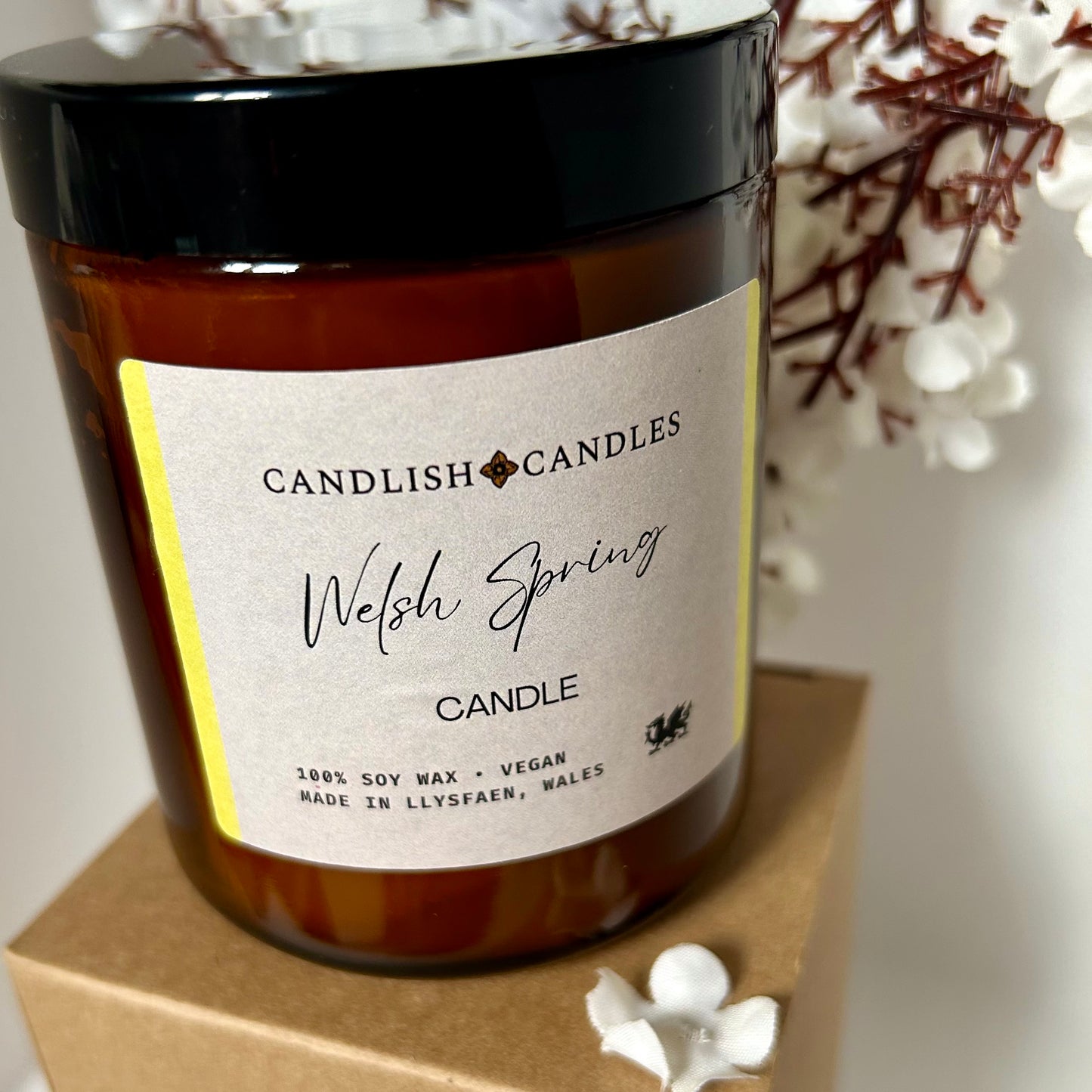 8oz candle - Welsh Spring