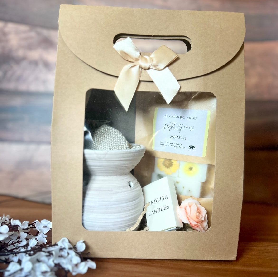 Luxury Botanical Wax Melt And Burner Gift Set